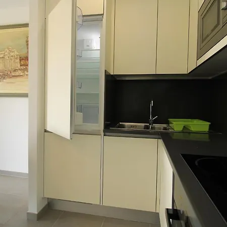 דירה Prestige With Pool By Homing