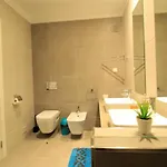 Prestige With Pool By Homing